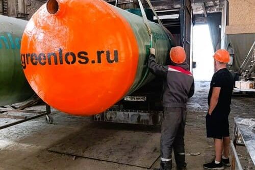 Изготовление и отгрузка оборудования ГРИНЛОС: Накопительная стеклопластиковая емкость 8 м³ для объекта в Калужской области