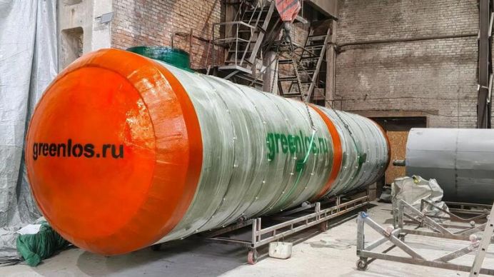 Изготовление и отгрузка оборудования ГРИНЛОС: Стеклопластиковые емкости 50 м³ и технологические колодцы для объекта в Архангельске