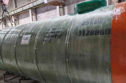 Изготовление и отгрузка оборудования ГРИНЛОС: Стеклопластиковые емкости 50 м³ и технологические колодцы для объекта в Архангельске